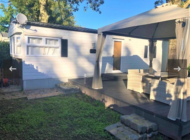 فندق Vakantiehuis Recreatiepark Rhederlaagse Meren Lathum المظهر الخارجي الصورة